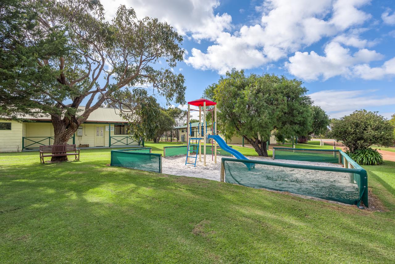 Ocean Beach WA Accommodation Georgetown