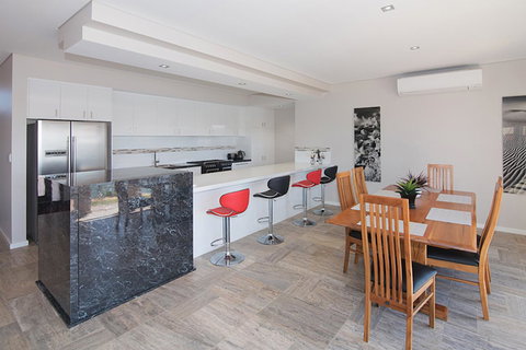 Oceans Edge - Busselton - Accommodation Georgetown 10