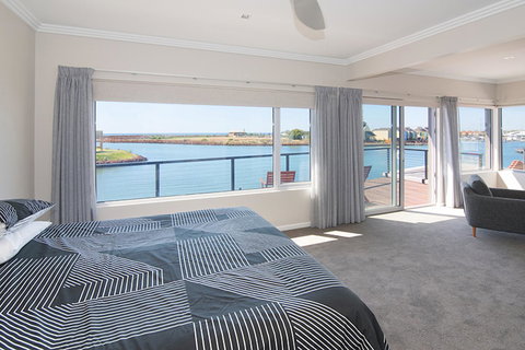 Oceans Edge - Busselton - Accommodation Georgetown 5