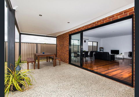 Vacation Home - Accommodation Georgetown 8