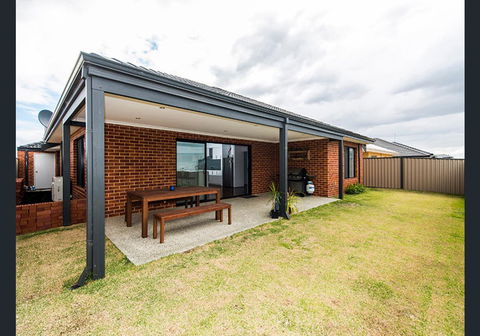 Vacation Home - Accommodation Georgetown 5