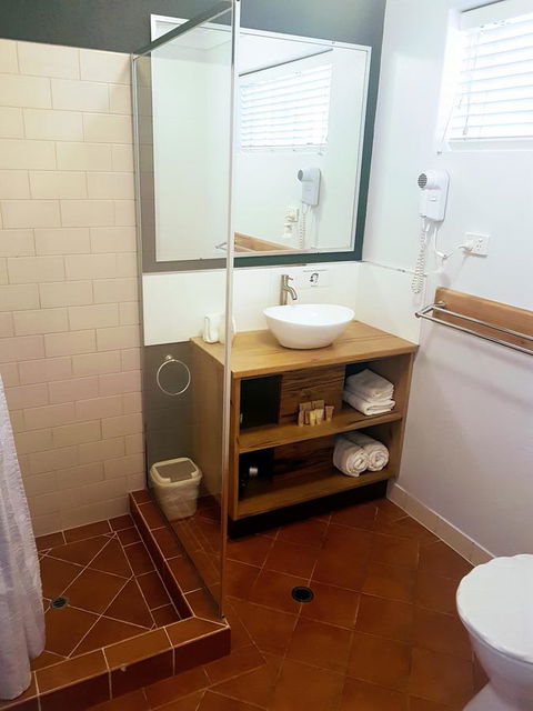 Adamsons Riverside Accommodation - Accommodation Georgetown 5