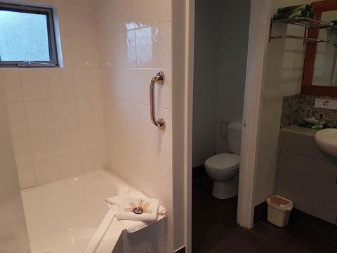 Adamsons Riverside Accommodation - Accommodation Georgetown 36
