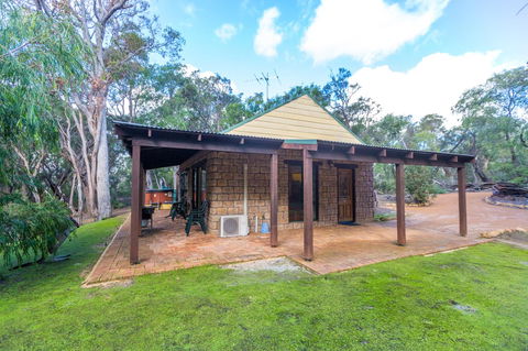 Yelverton Brook Conservation Sanctuary - Accommodation Georgetown 12