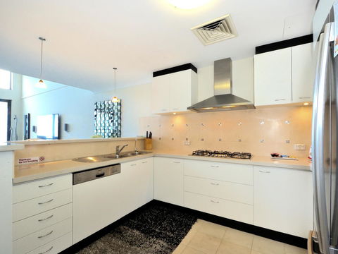 Nautilus By Rockingham Apartments - Accommodation Georgetown 13