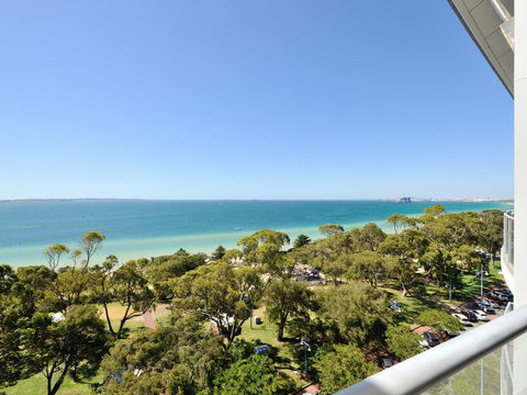 Nautilus By Rockingham Apartments - Accommodation Georgetown 0