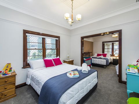 Luxury Federation Style Home - Sleeps 10 - Accommodation Georgetown 8