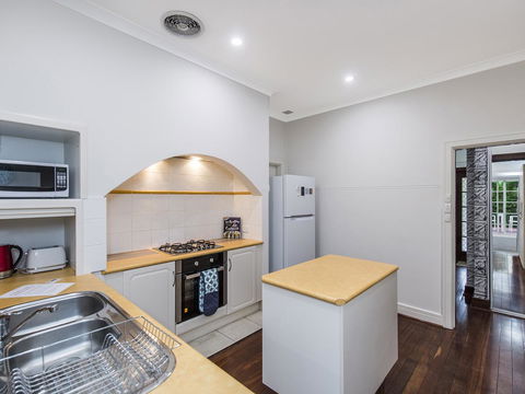 Luxury Federation Style Home - Sleeps 10 - Accommodation Georgetown 4