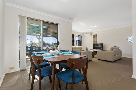 Como South Perth Villa - Accommodation Georgetown 8