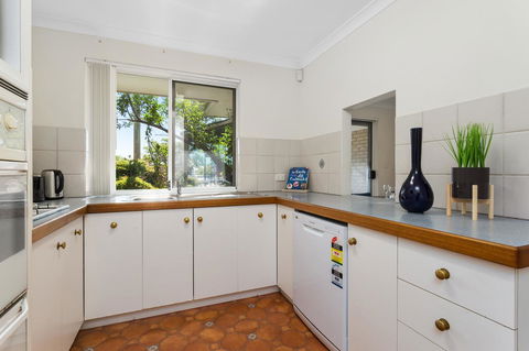Como South Perth Villa - Accommodation Georgetown 11
