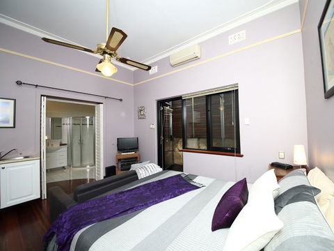 Dawson Accommodation - Accommodation Georgetown 1