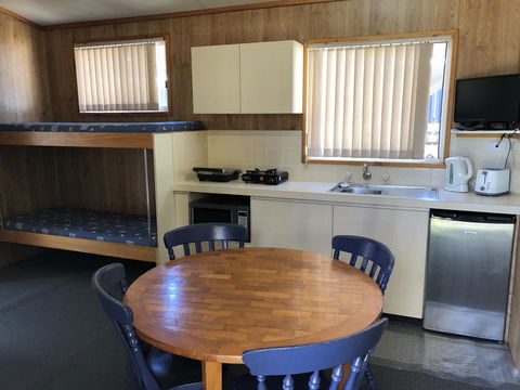 The Aurelian Cabin - Accommodation Georgetown 9