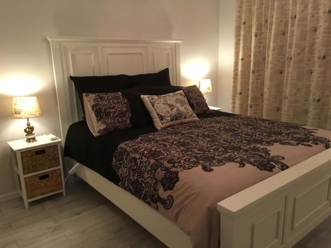 Applegate Lane Chalet - Accommodation Georgetown 8