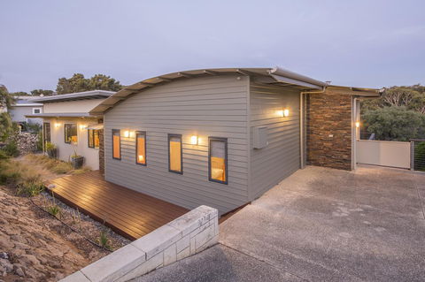 12/26 Yallingup Beach Road - Accommodation Georgetown 1