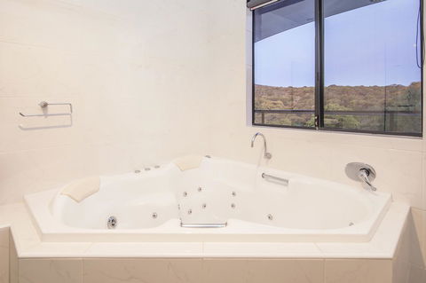 12/26 Yallingup Beach Road - Accommodation Georgetown 6