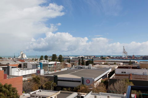 Ocean Breeze Apartment - Accommodation Georgetown 4