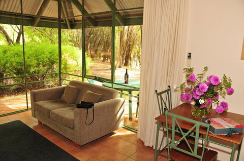 Waterfall Cottages - Accommodation Georgetown 10