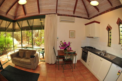 Waterfall Cottages - Accommodation Georgetown 18
