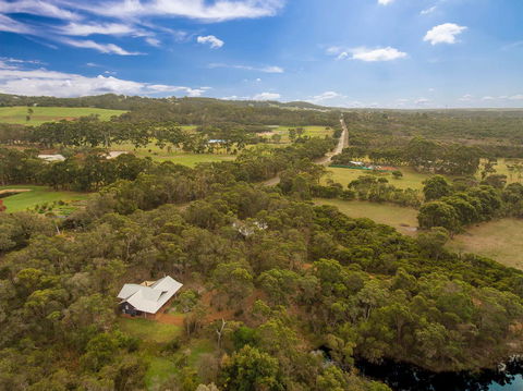 Denmark Forest Retreat - Accommodation Georgetown 4