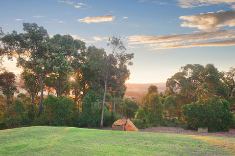 The Farmhouse - Accommodation Georgetown 3