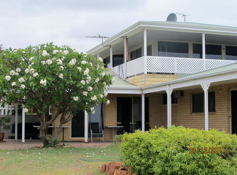 Kalbarri Riverfront Unit - Accommodation Georgetown 2