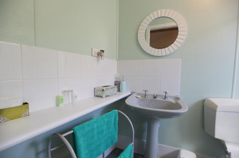 Jacaranda Guest House - Accommodation Georgetown 9