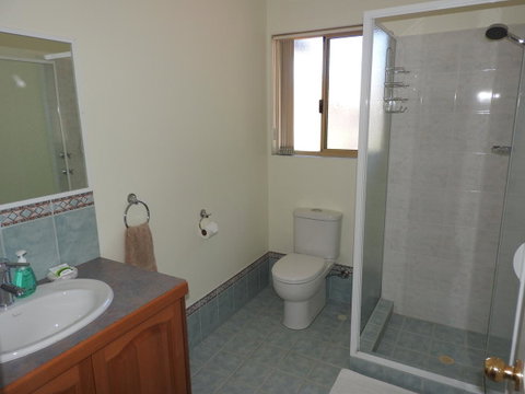 The Royal Dolphin Bed & Breakfast Safety Bay - Accommodation Georgetown 17