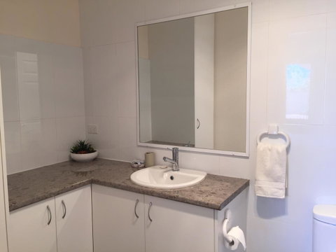 The Royal Dolphin Bed & Breakfast Safety Bay - Accommodation Georgetown 31