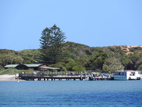 The Royal Dolphin Bed & Breakfast Safety Bay - Accommodation Georgetown 9