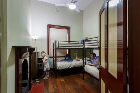 Fremantle Colonial Cottages - Accommodation Georgetown 15