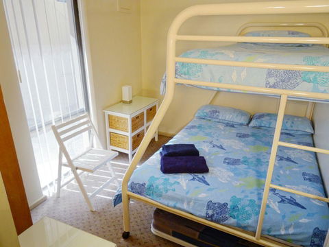Scarborough & Absolutely Beachfront - Accommodation Georgetown 16