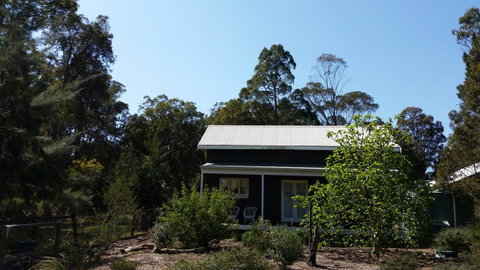 Di's Cabin In Dwellingup - Accommodation Georgetown 3