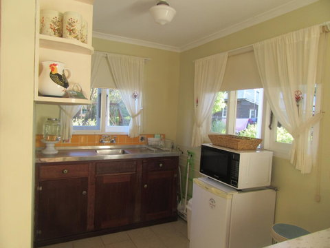 Di's Cabin In Dwellingup - Accommodation Georgetown 18