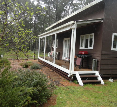 Di's Cabin In Dwellingup - Accommodation Georgetown 7
