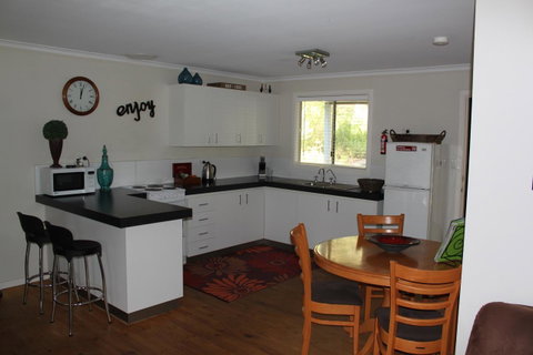 Francisca\'s Cottage - Accommodation Georgetown 3