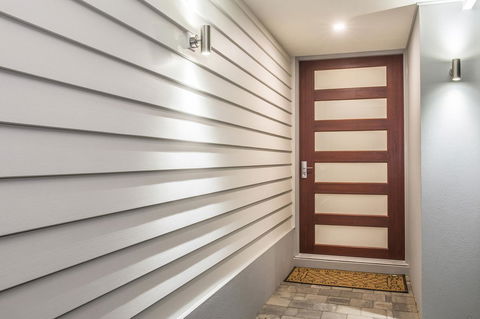 15 Cabot Close - Accommodation Georgetown 1