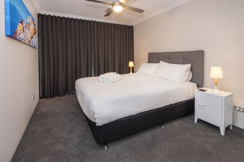 15 Cabot Close - Accommodation Georgetown 8