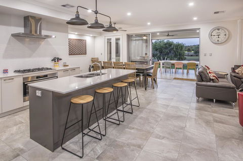 15 Cabot Close - Accommodation Georgetown 16