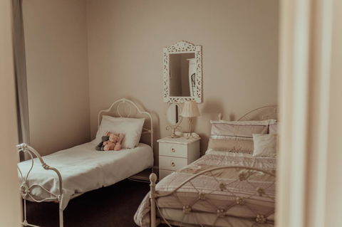 Bluebird Cottage - Accommodation Georgetown 2