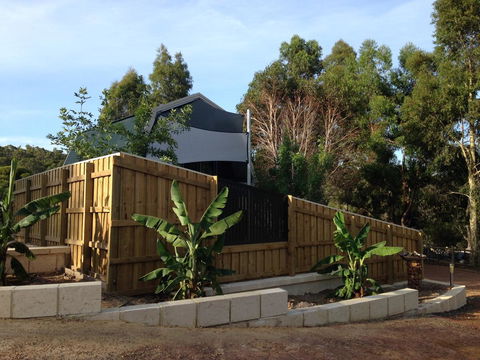 Dunsborough Barn Stay - Accommodation Georgetown 0