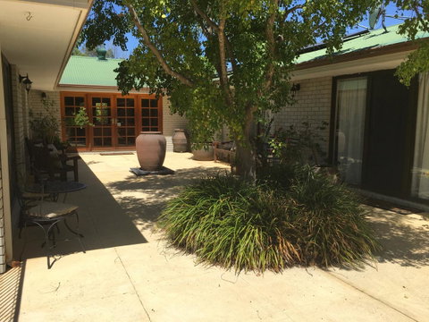 Nivalis Bed And Breakfast - Accommodation Georgetown 10