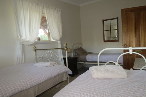 Bentwood Olive Grove Accommodation - Accommodation Georgetown 5