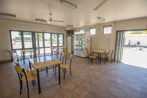 RAC Exmouth Cape Holiday Park - Accommodation Georgetown 22