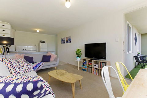 SEA BREEZE â€“ Between Cottesloe Beach & Swan River - Accommodation Georgetown 13