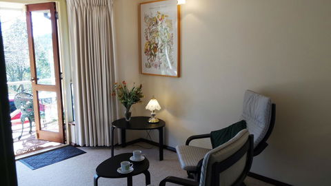 Eleebana Guest House - Accommodation Georgetown 4