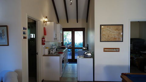 Eleebana Guest House - Accommodation Georgetown 22