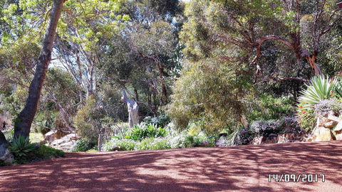 Eleebana Guest House - Accommodation Georgetown 14