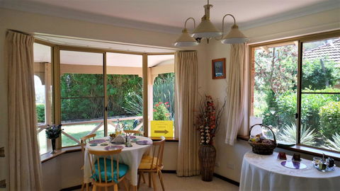 Eleebana Guest House - Accommodation Georgetown 30
