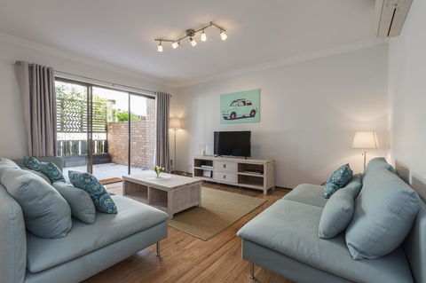 Cottesloe Sea Salt Abode - Executive Escapes - Accommodation Georgetown 1