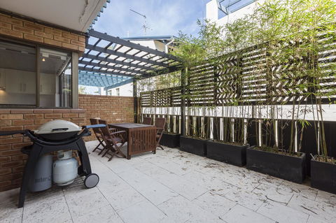 Cottesloe Sea Salt Abode - Executive Escapes - Accommodation Georgetown 14